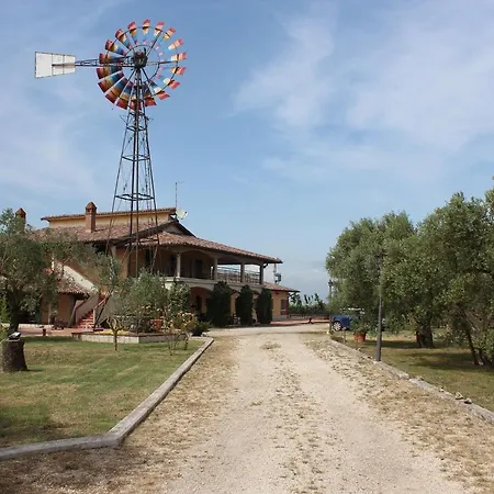 Il Granaio Del Pavone Farm stay Nepi